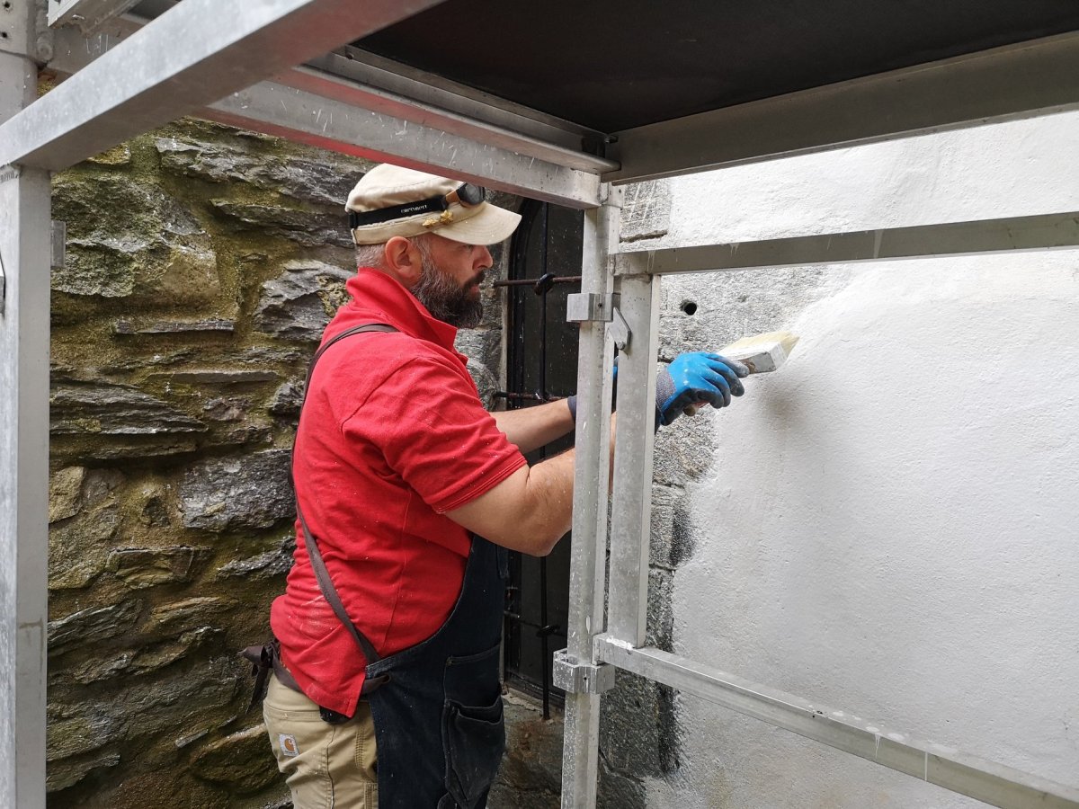 Kurs i overflatebehandling av&nbsp;mur